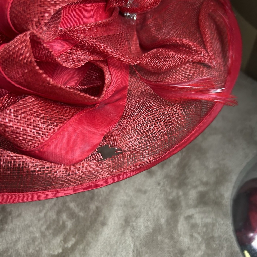 Plaza Suite NY Red Sinamay Derby Church Hat Feather Red Hat Society OS - Picture 9 of 10